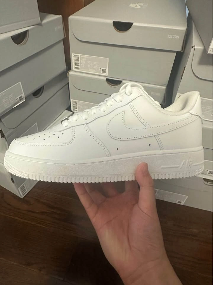 Nike Air Force 1 Low White ‘07 - photo 2
