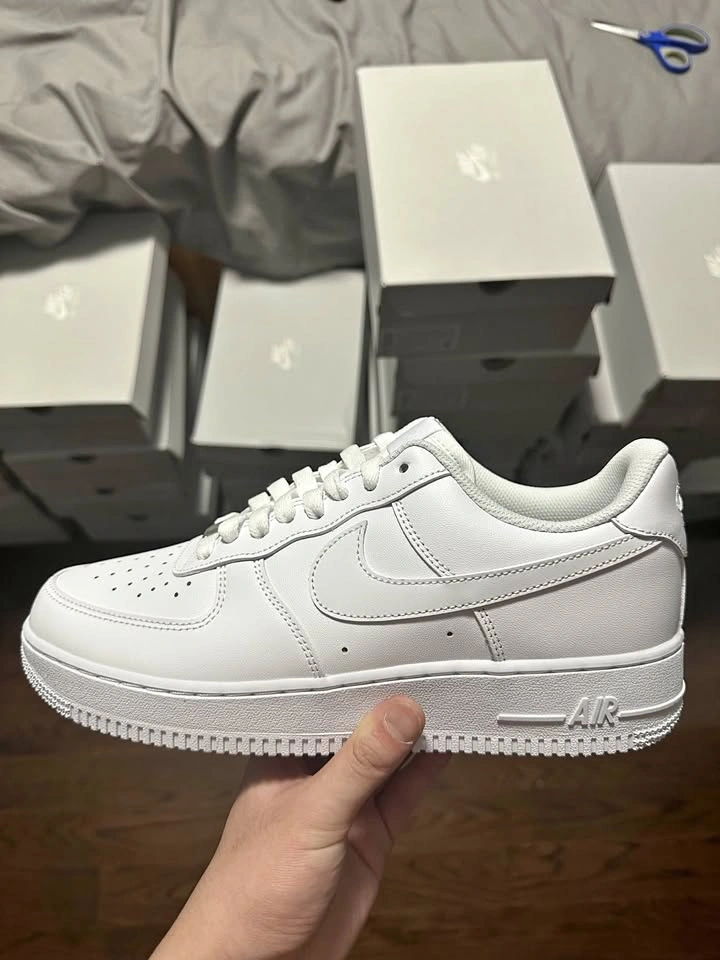 Nike Air Force 1