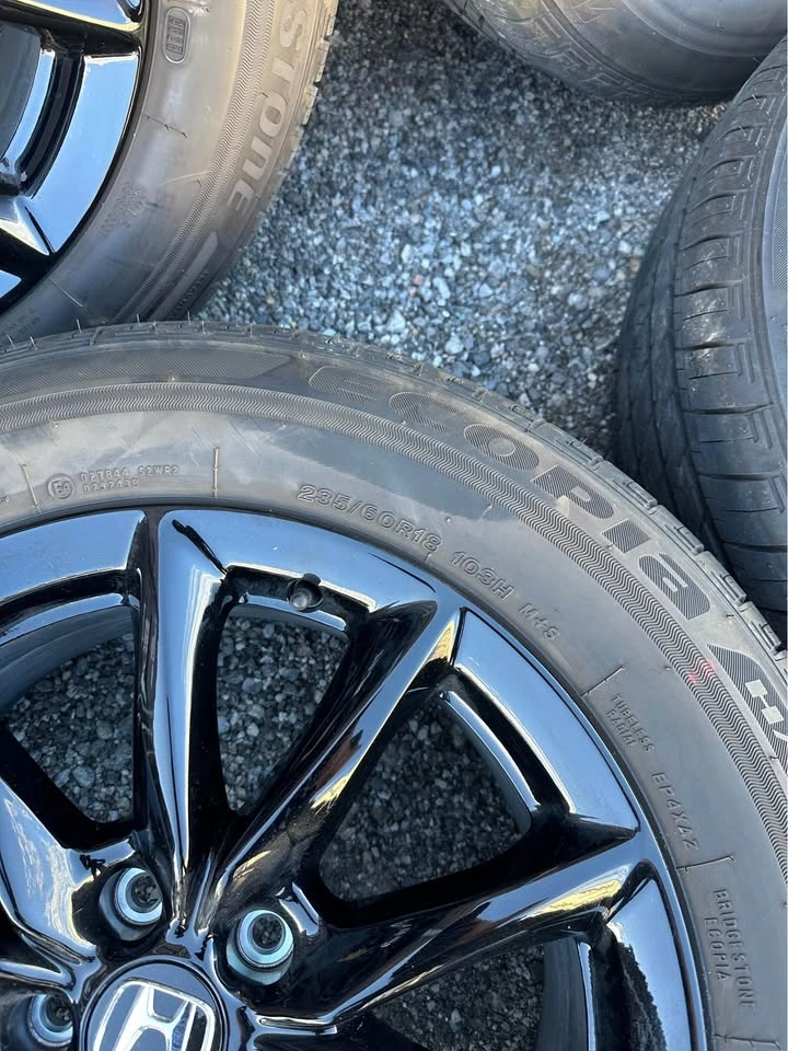 Set of OEM 18” Honda CRV Rims on Bridgestone All Season Tires - photo 5