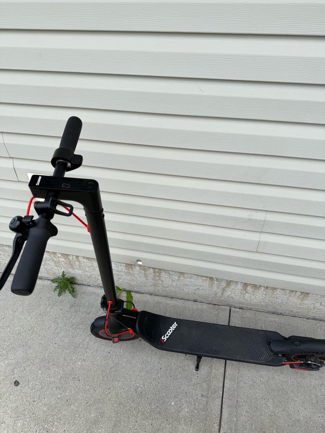 Electric Scooter - photo 2