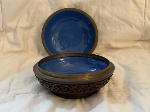 Antique Chinese Cinnabar Round Covered Box Carved Flowers - photo 4
