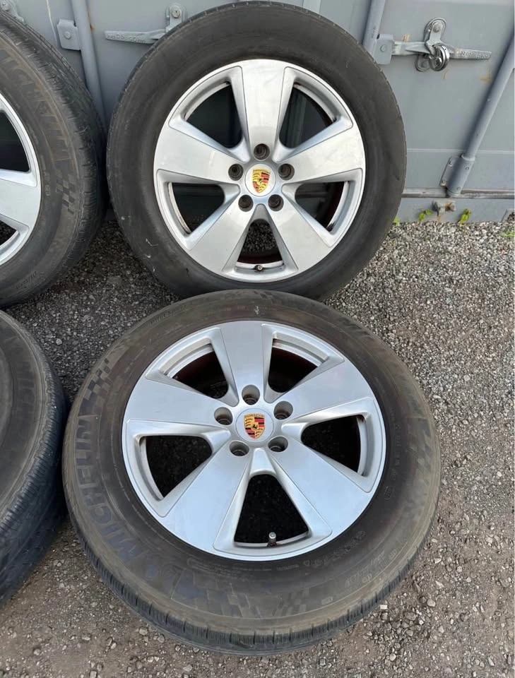 Set of OEM 19” Porsche Cayenne Rims on Michelin Tires - photo 2