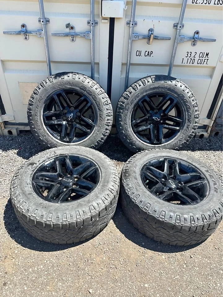 Set of OEM 18” Chevrolet Silverado 1500 Trail Boss Rims
