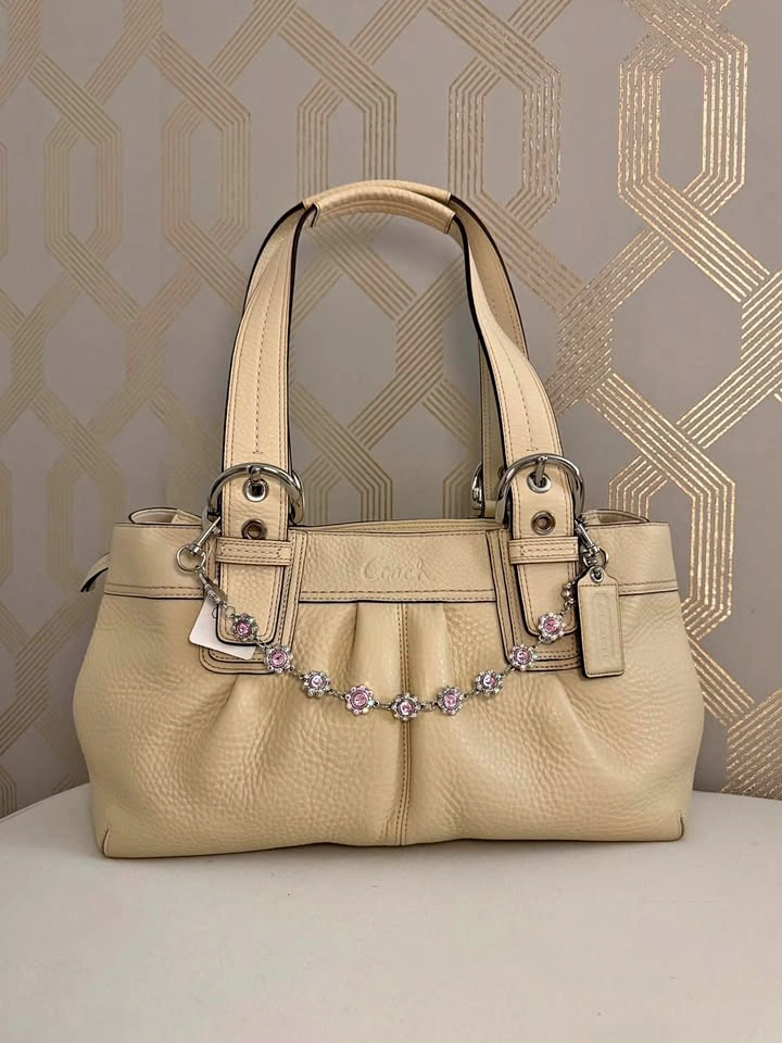 🤍 Coach Soho Pebbled Leather Tote – BNWT 🤍