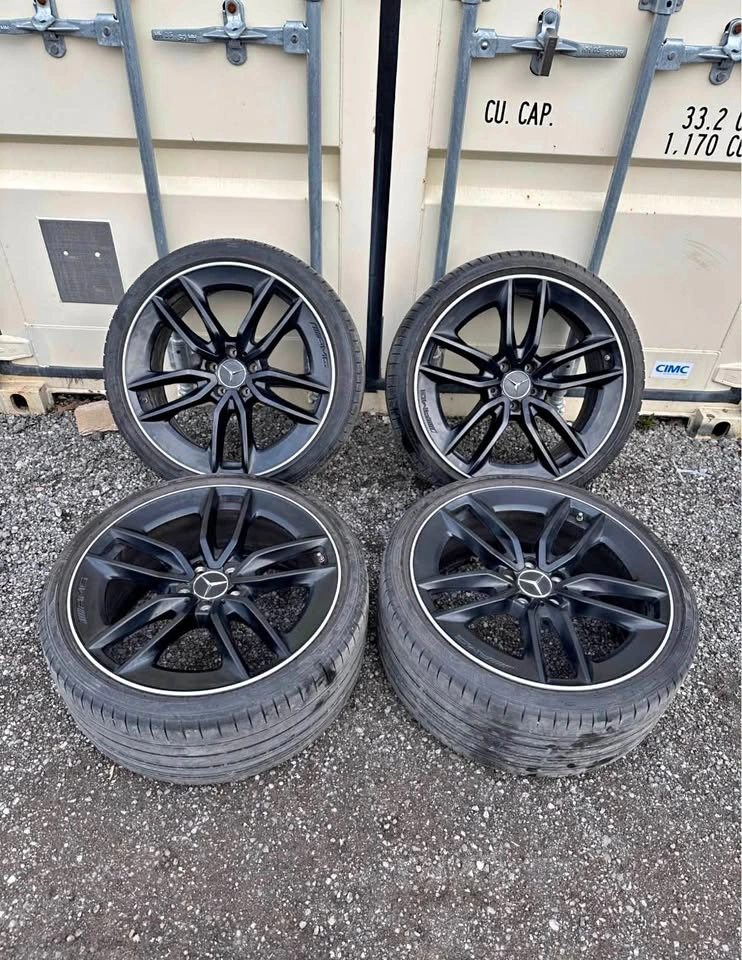 Set of OEM Staggered 20” Mercedes AMG E53 Rims On Pirelli P Zero