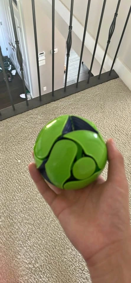 Hoberman Switchball