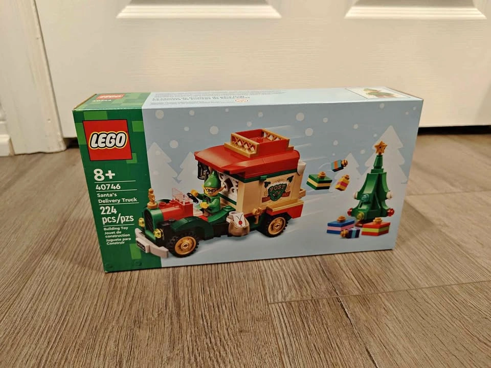 BNIB LEGO 40746 Santa's Delivery Truck