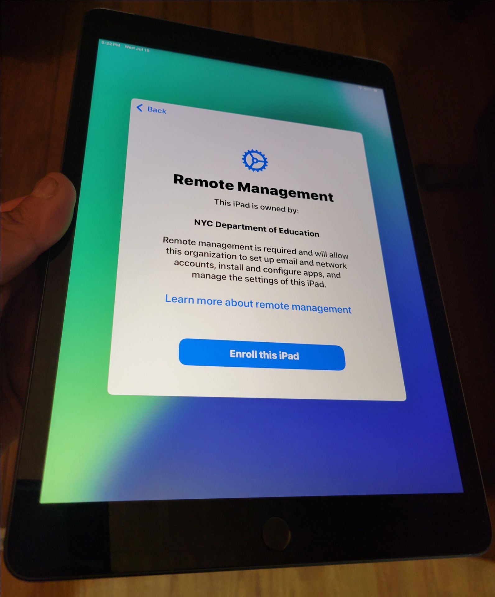 Apple iPad A2200 10.2" Tablet - For Parts (Locked) - photo 4