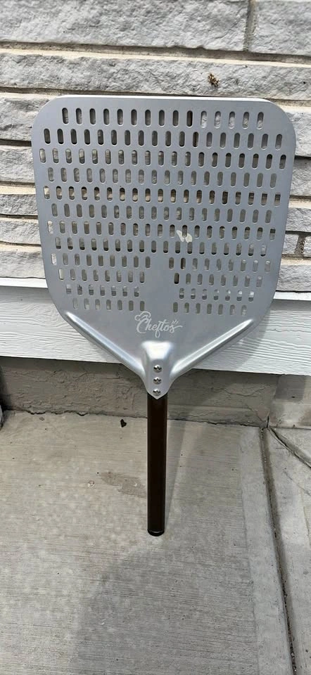 Pizza holder peel
