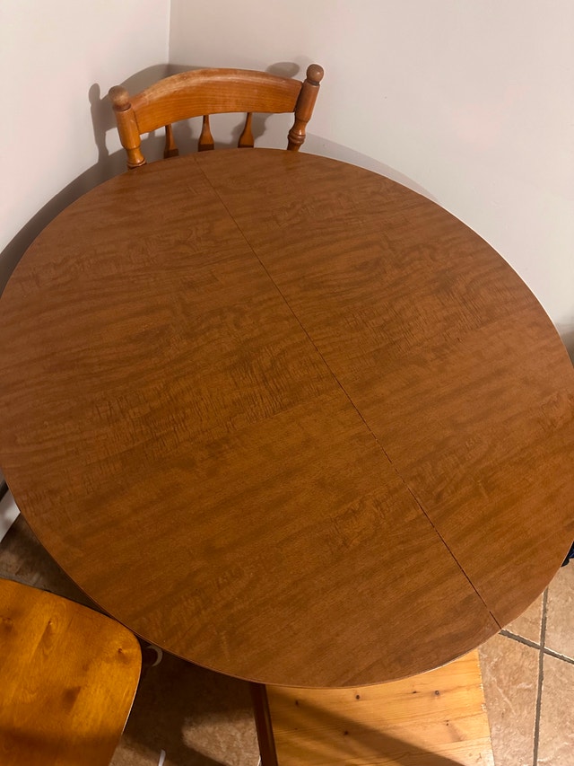 Dining table/ kitchen table - photo 2