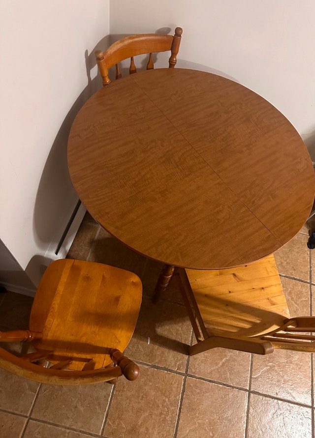 Dining table/ kitchen table - photo 3