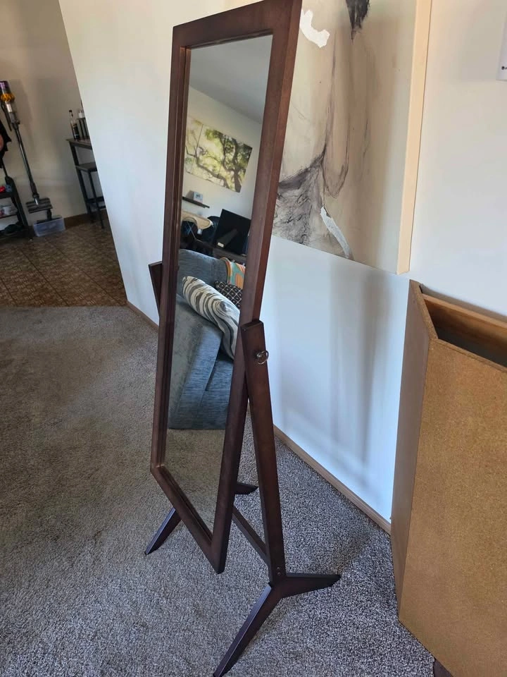 Full length mirror - photo 2