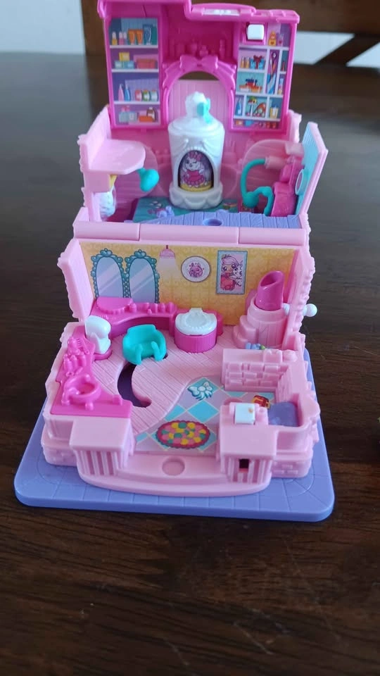 Shopkins Lil' Secrets Secret Shop Beauty Salon - photo 4