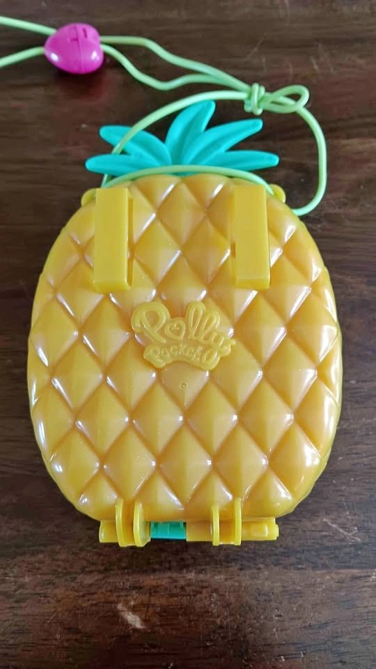 Polly Pocket Tropical Pineapple Wearable Purse Playset