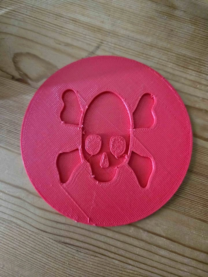 3D Printed Skull Coaster – Red – Drink Coaster – PLA
