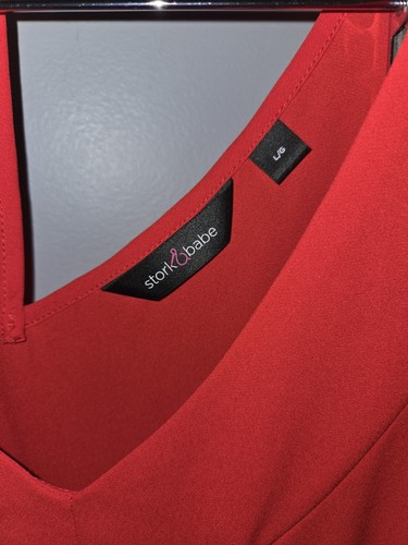 Red Sleeveless Maternity Blouse - photo 3