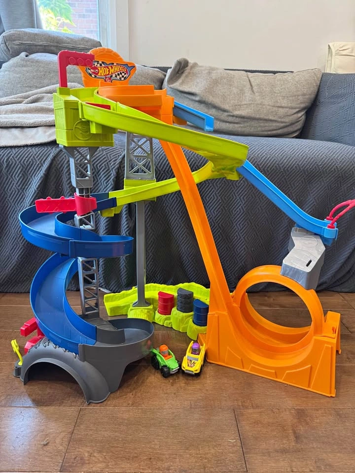 Hot wheels FP track