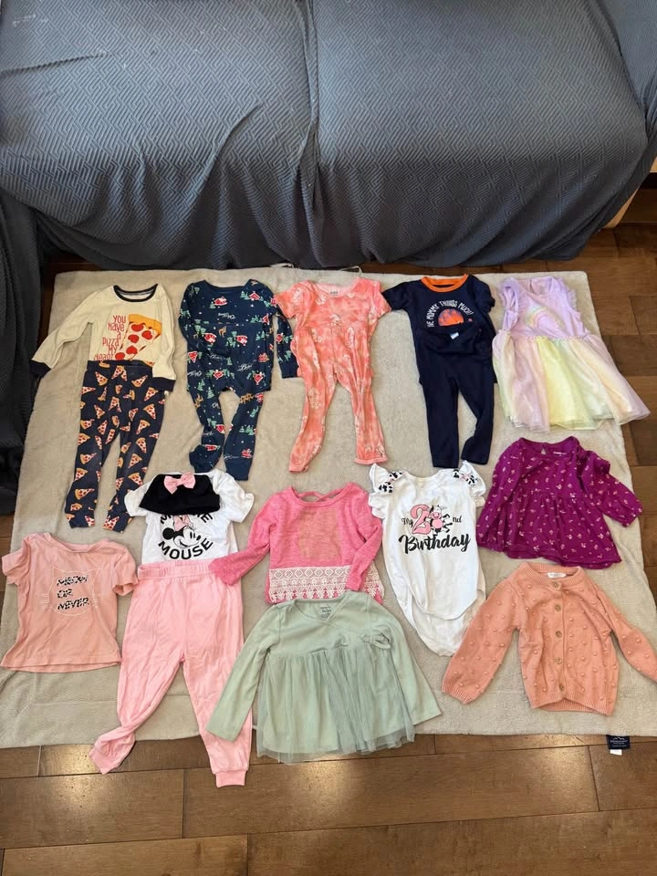 Children’s clothes 24m to 2T - photo 2