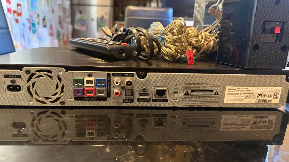 Samsung HT-J4500 Home Theater System - photo 4