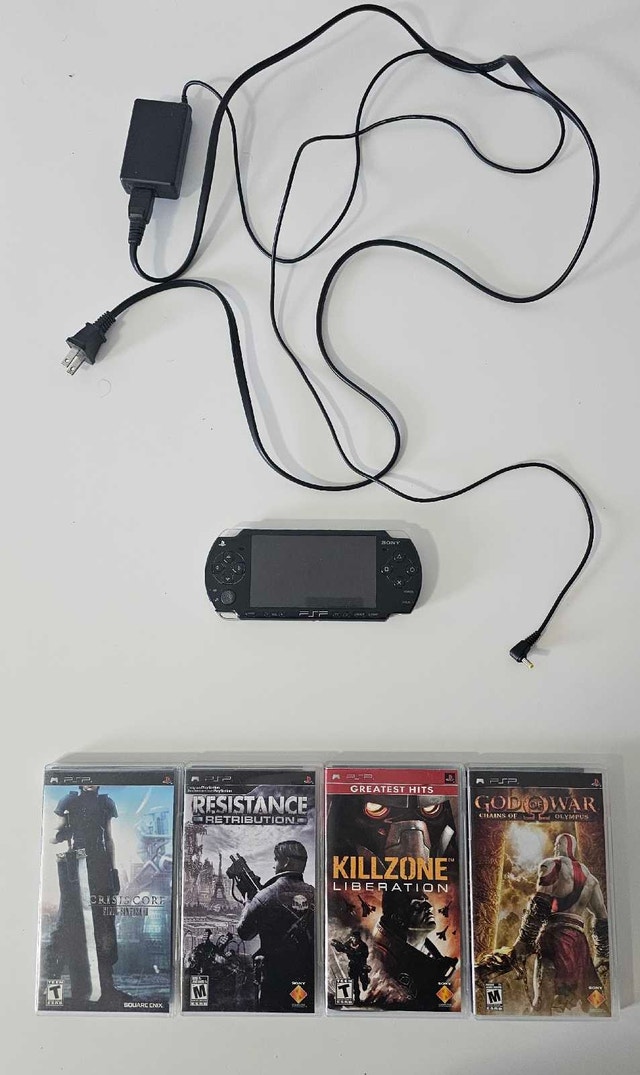Sony PSP Console + 4 Games - photo 4