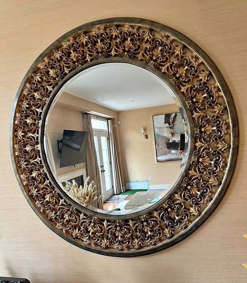 Ethan Allen Round Florentine Mirror