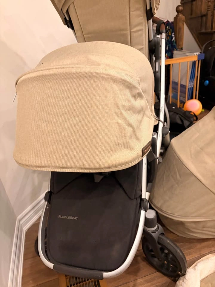 Uppababy Vista V2 Double Stroller + RumbleSeat + Bassinet - photo 5