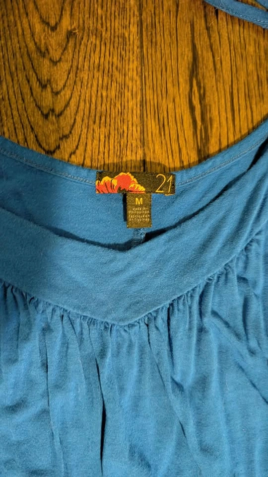 Small-medium Camisole Top Bundle - photo 5