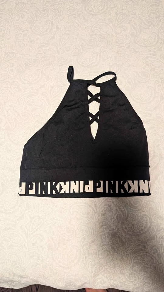 PINK Victoria's Secret Cool & Comfy Sports Bralette