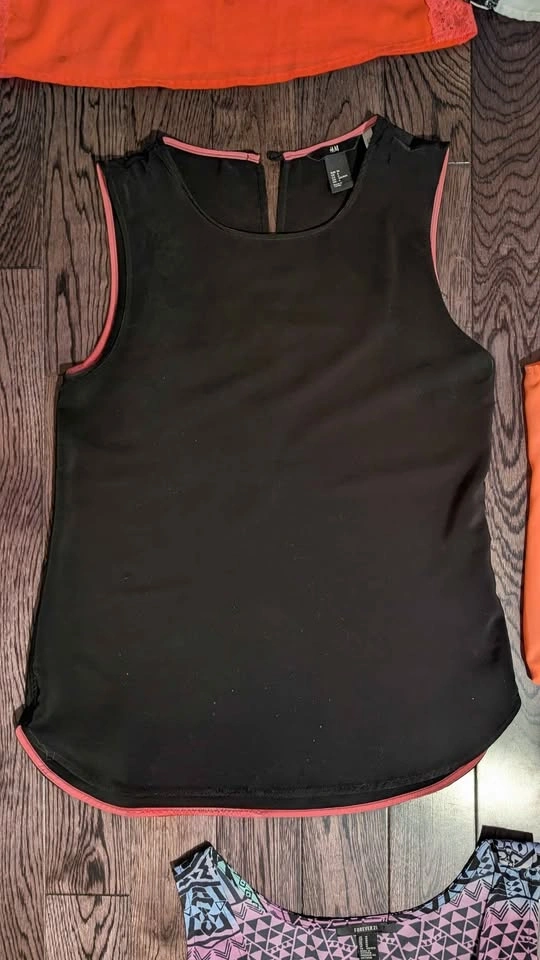 MEDIUM Women's Dressy Fun Tank Tops - photo 5