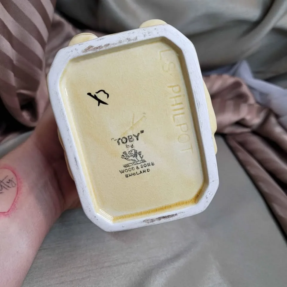 Wood & Sons 'L.S. Philpot' Toby Mug image indicator(6)