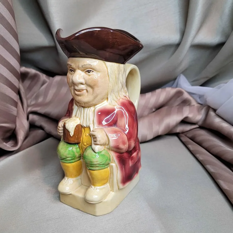 Wood & Sons 'L.S. Philpot' Toby Mug image indicator(10)