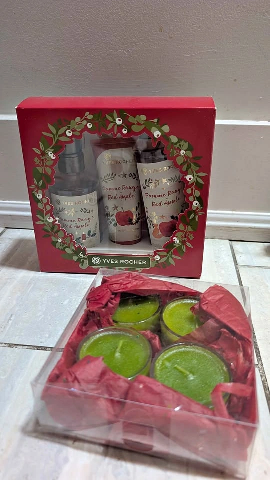 NEW Yves Rocher Red Apple Bath Collection Gift Set + FREE Candle