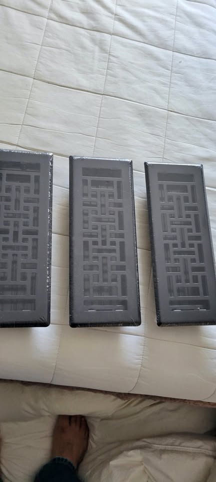 Decor grates