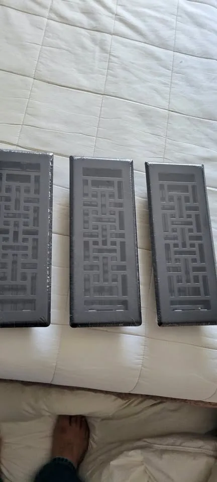 Decor grates thumbnail