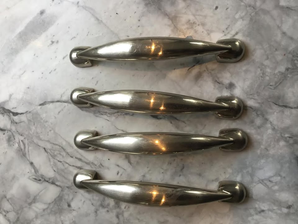 Cabinet handles