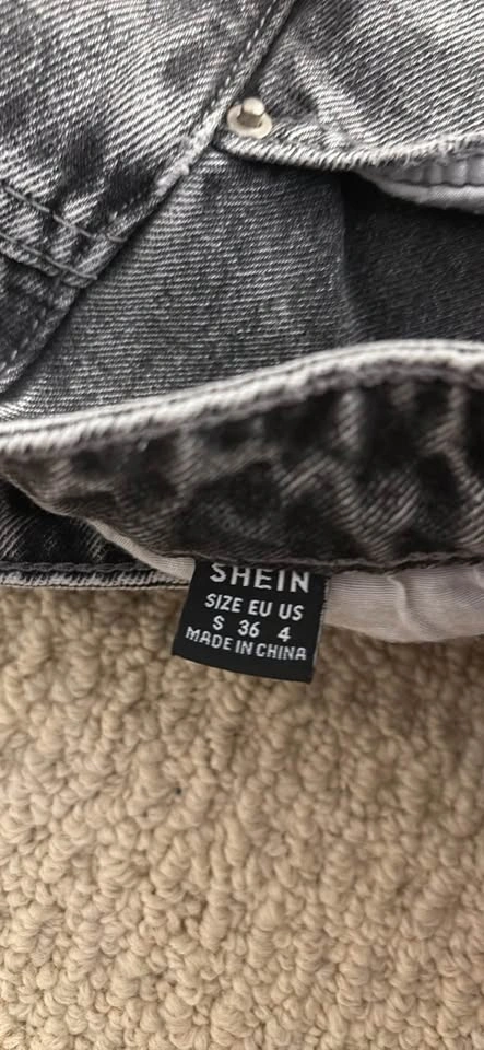 SHEIN- Boyfriend distressed jeans size S - photo 3