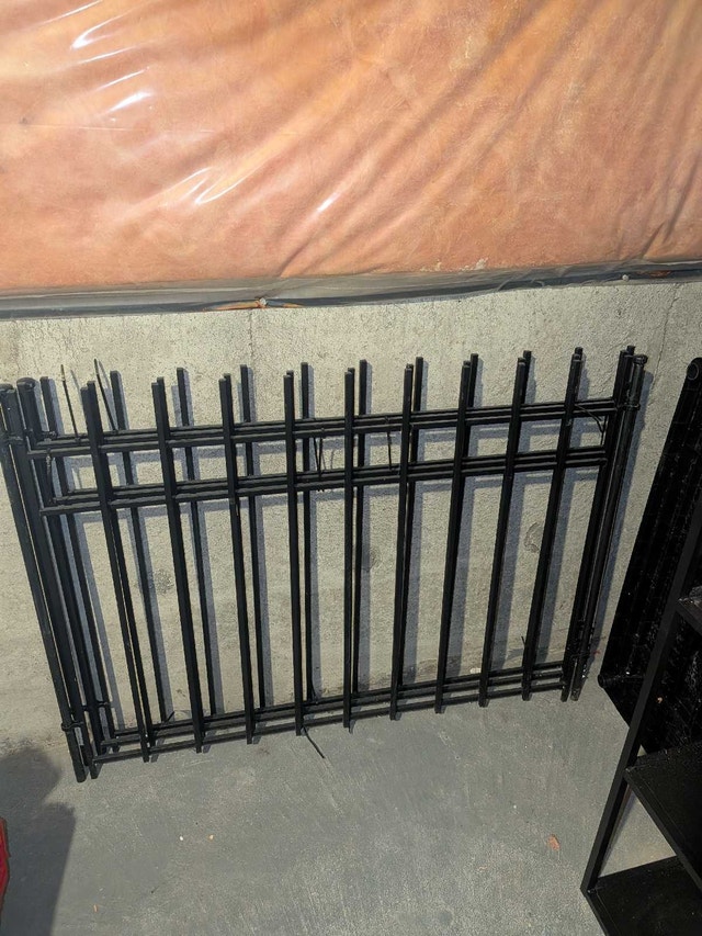 Peak Metal Garden Fence Panel