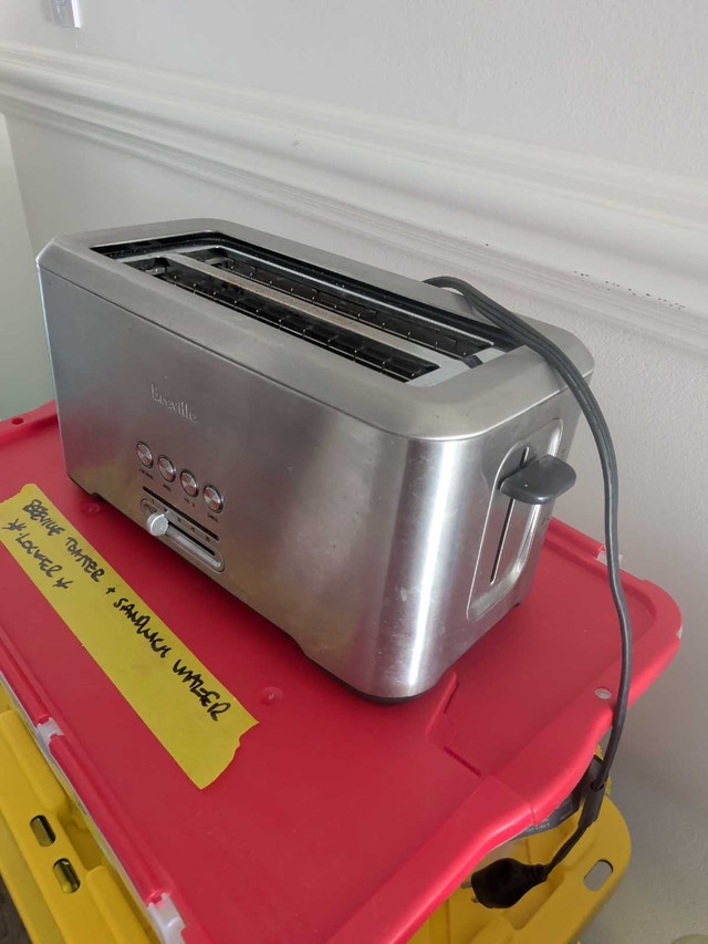Breville A Bit More 4 Slice Toaster - photo 2