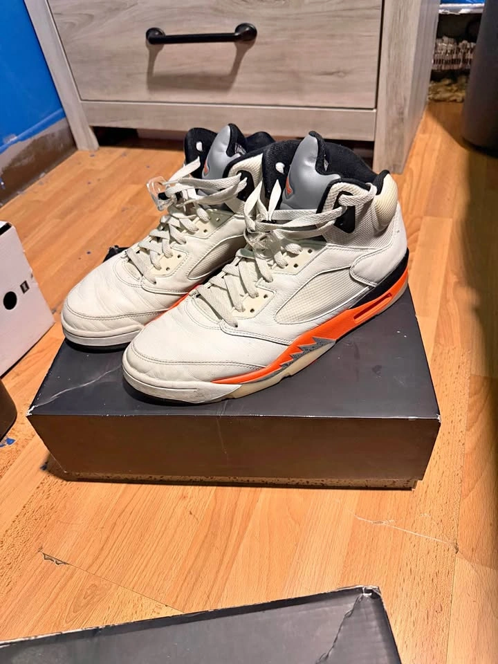Shoes