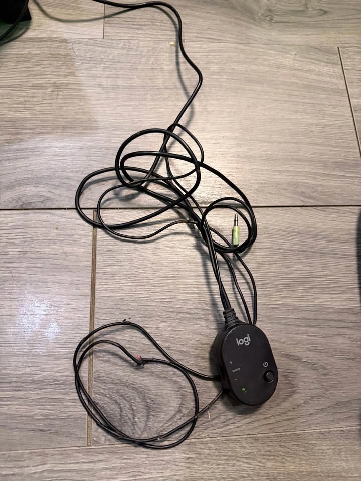 Desk speakers - photo 2