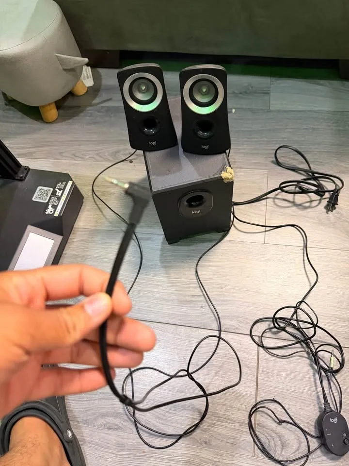 Desk speakers - photo 4