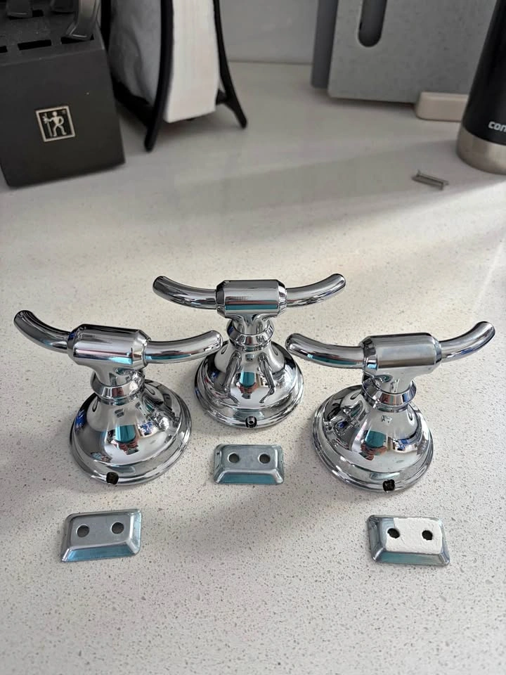 Set of 3 Chrome Double Robe Hooks