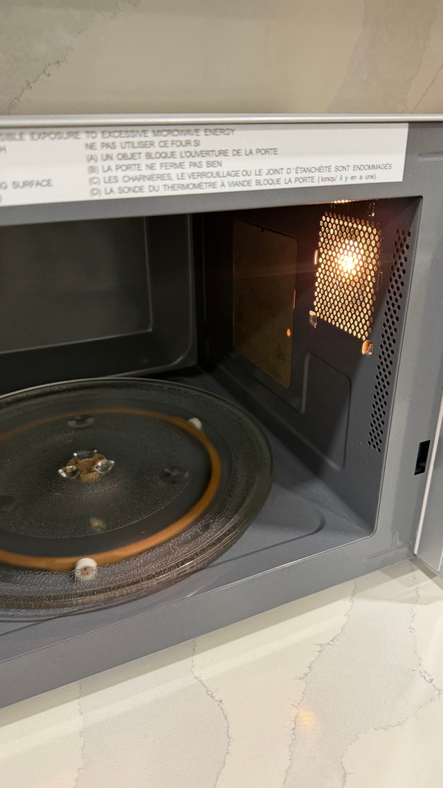 Westinghouse Microwave - photo 4