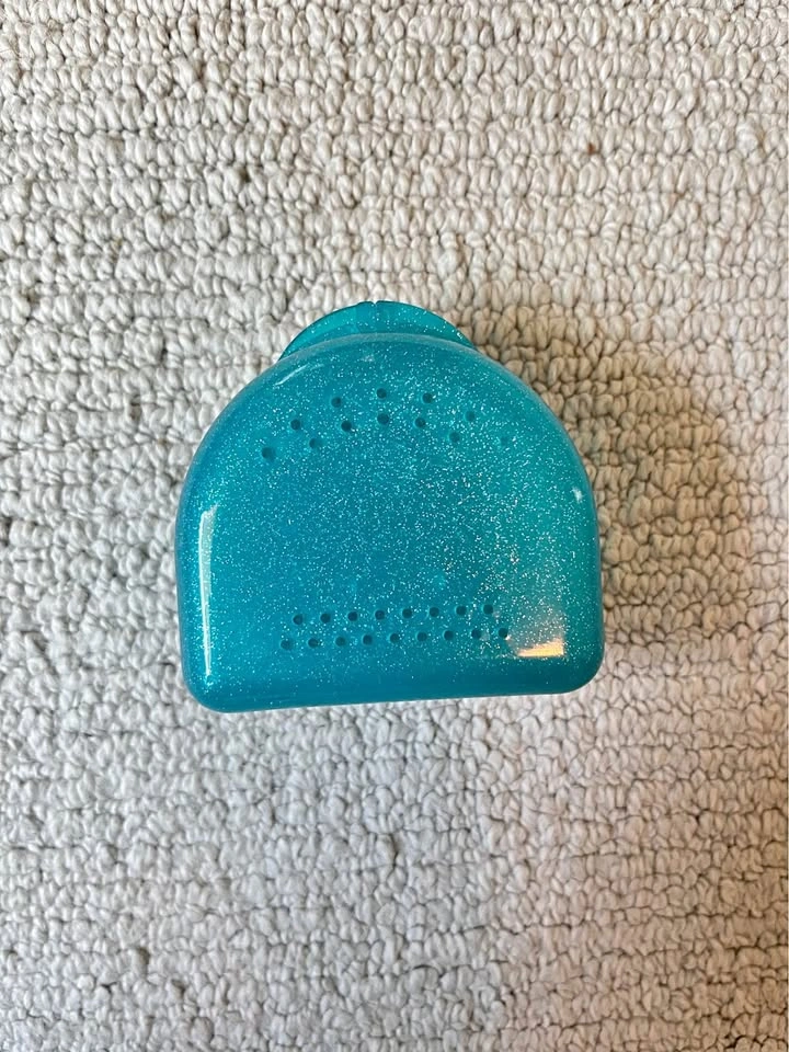 Invisalign travel case unused