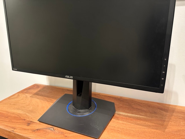 Asus Gaming Monitor with Inbuilt Speakers || Mint Condition - photo 5