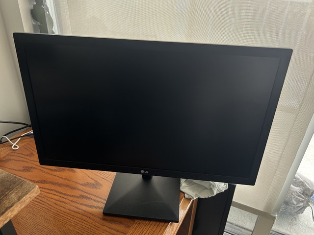 Lg FHD Gaming / Office Monitor || Mint Condition