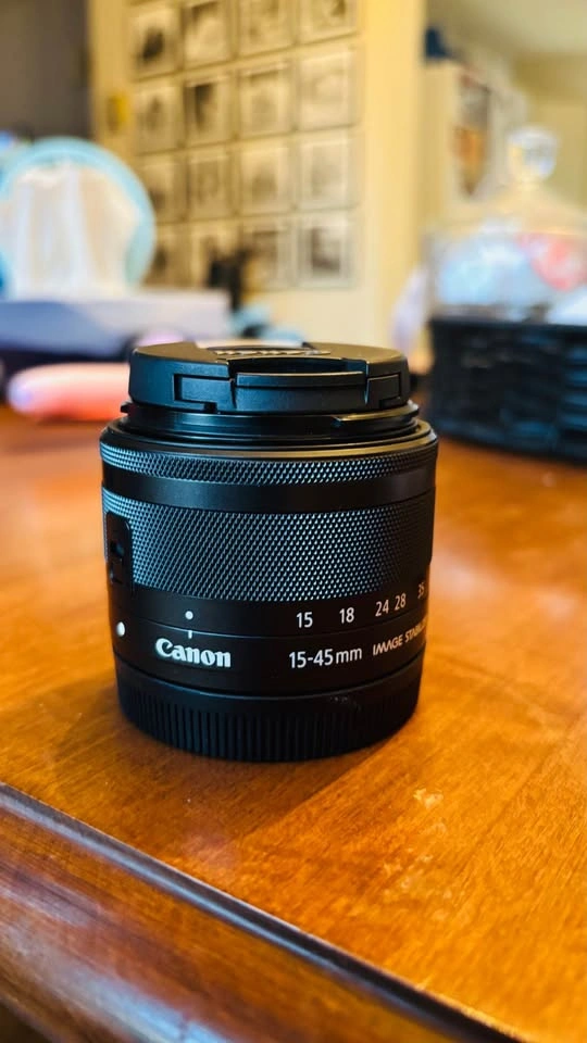 Canon EOS M6 Mirrorless Camera with 15-45mm Lens Kit - photo 3