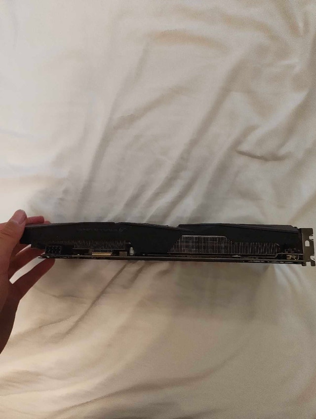 ASUS ROG Strix GTX 1060 6GB Graphics Card - photo 3