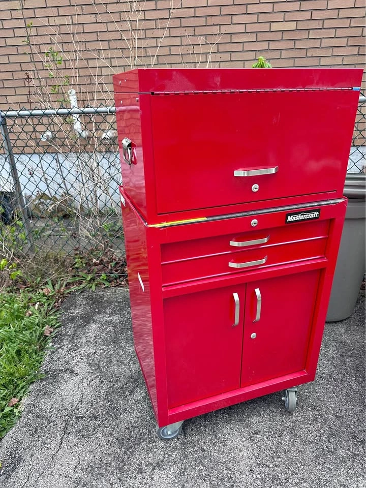 Mastercraft Red Rolling Toolbox Tool Chest Combo