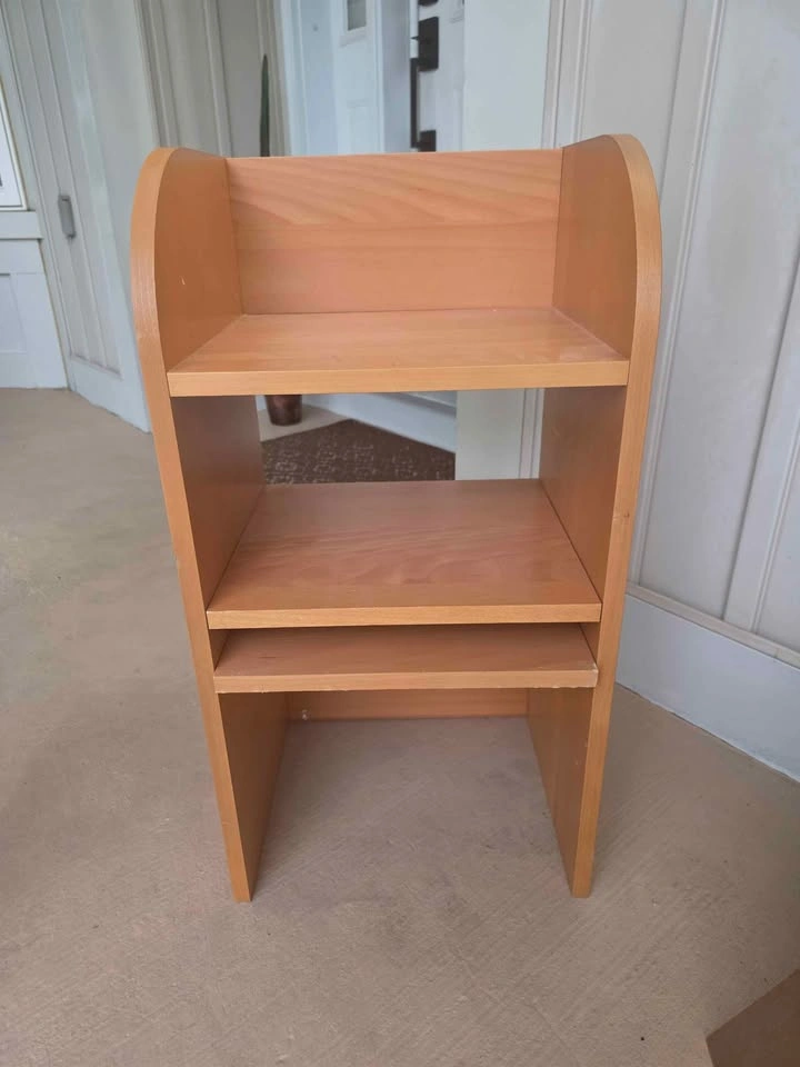 Light Wood 3-Shelf Bookshelf/ Nightstand - photo 2